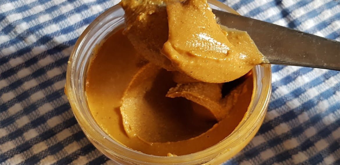 طريقة عمل زبدة الفول السوداني بمكون واحد