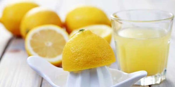 الليمون لعلاج التهاب الحلق