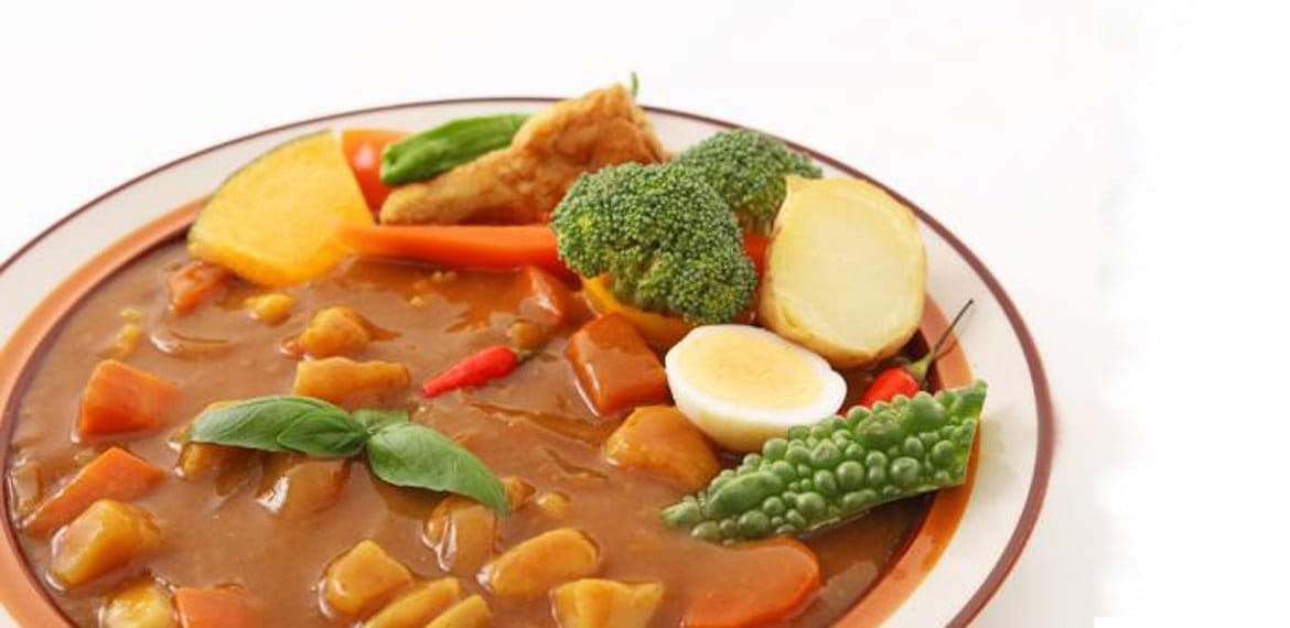 خضار بالكاري على الطريقة التايلندية