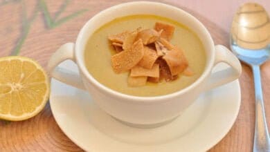 صورة شوربة العدس الحمراء