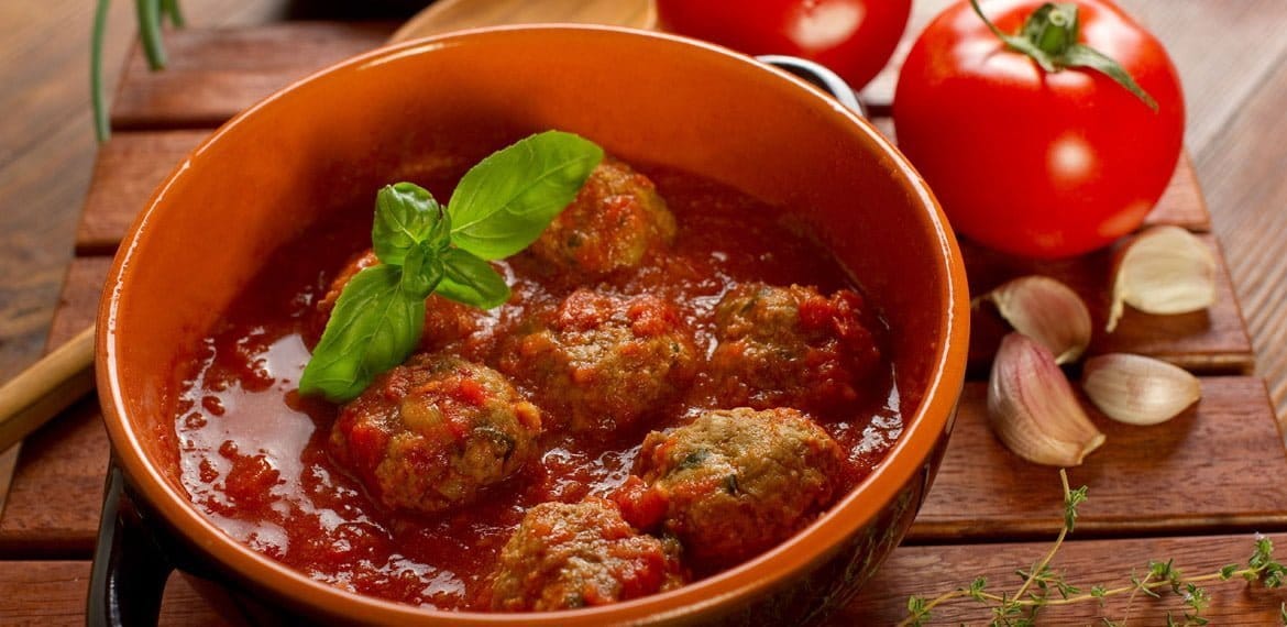 كفتة الطماطم بالفطر