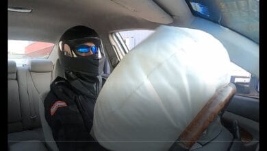 صورة الوسائد الهوائية Air Bags في السيارة