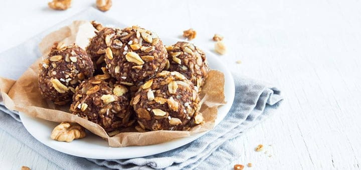 وصفة كرات التمر بالمكسرات