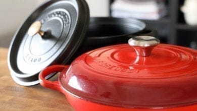 صورة أواني الطبخ أنواعها واستخداماتها وخصائصها