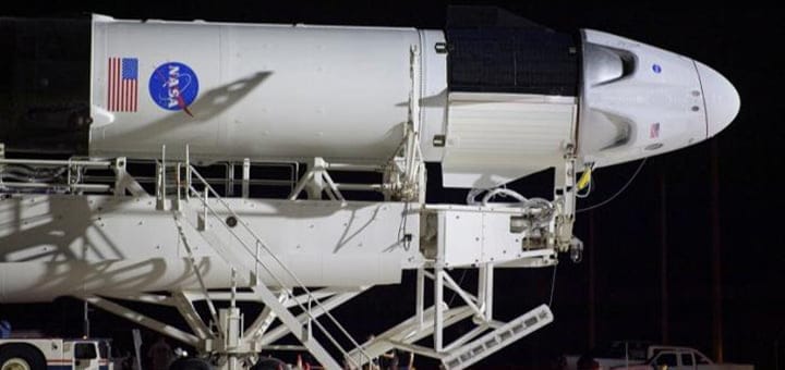 كبسولة كرو دراجون من سبيس إكس