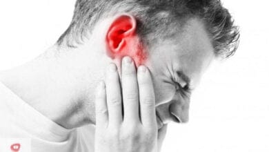 صورة التهاب الأذن الداخلية والصداع : ما العلاقة بينهما؟ وما هي الاسباب؟