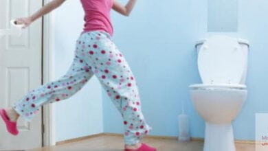 صورة أسباب كثرة التبول عند النساء | ما هي؟ وكيف يمكن العلاج منها؟