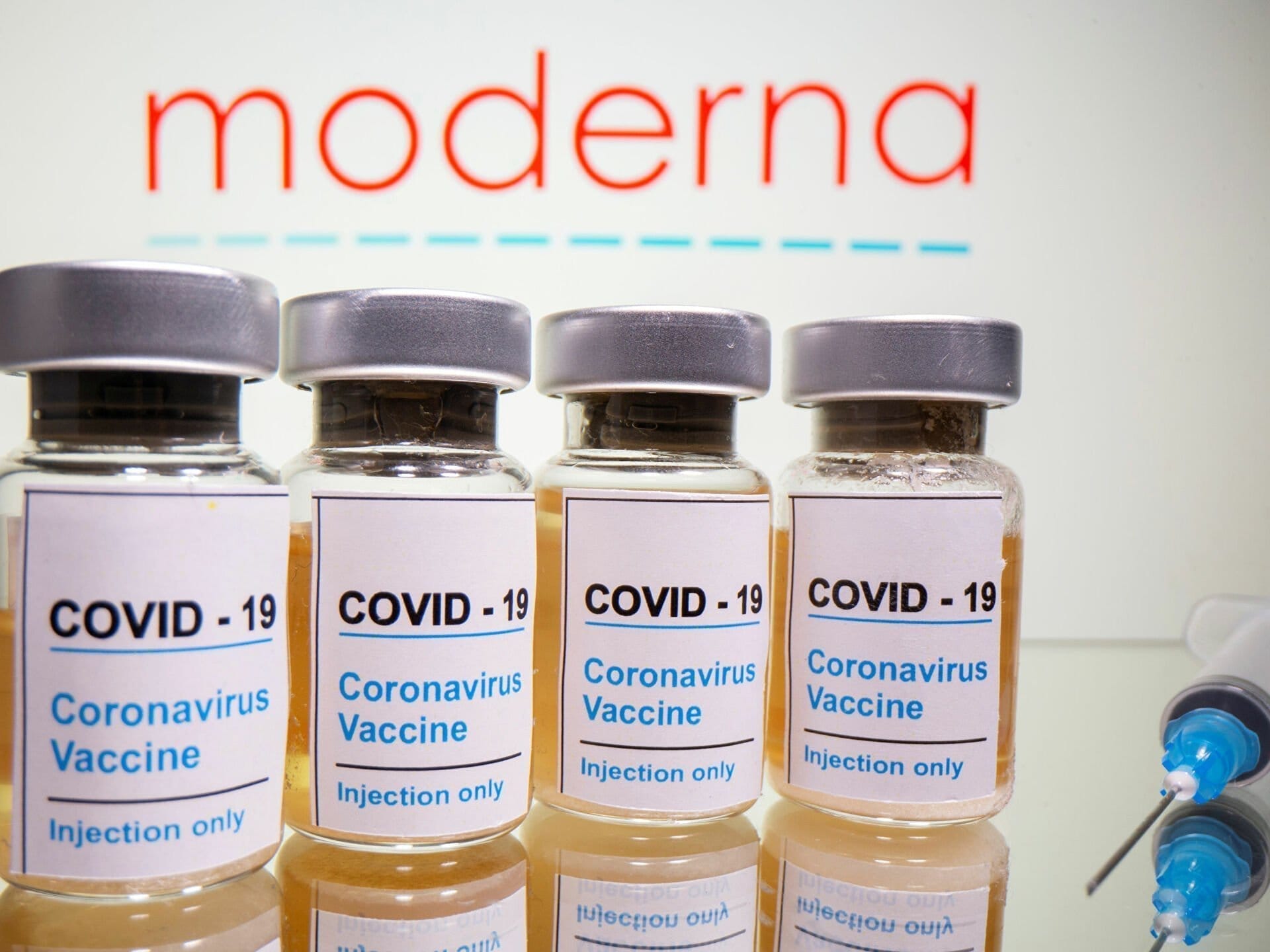 اللقاح المعزز لـ COVID-19 من موديرنا فعال ضد المتحور Omicron