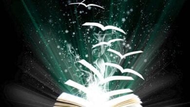 صورة فن شراء كتب أقل